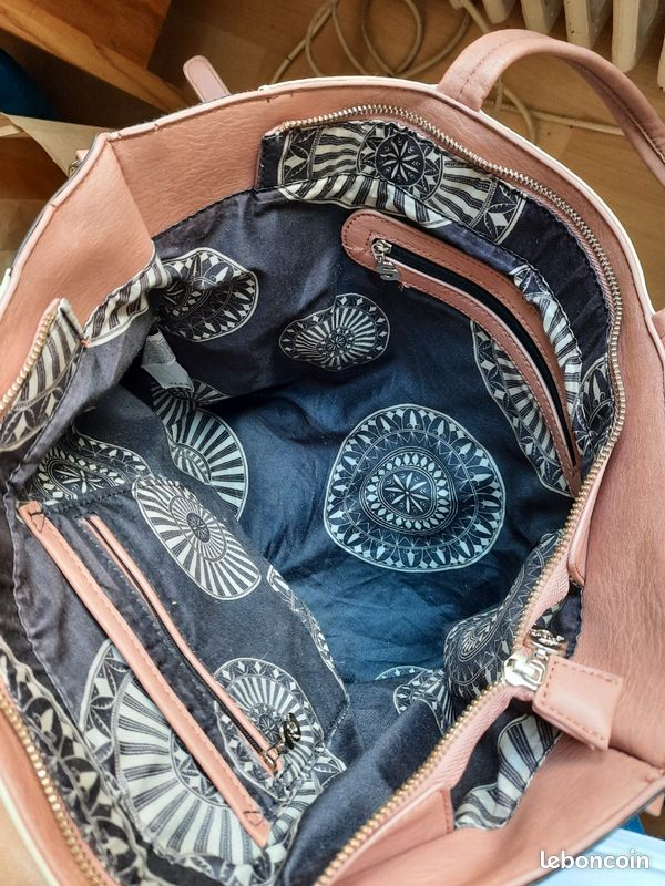 Vends sac à main desigual (image 4)