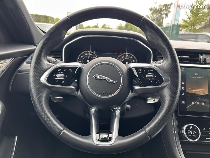 Jaguar F-Pace P400e Plug-in-Hybrid R-Dynamic SE BVA8 AWD (image 6)