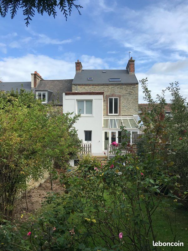 Maison 8 pièces 156 m² · à Cherbourg-en-Cotentin · 156 m² · 1 425 €/mois