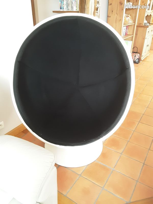 Fauteuil boule pivotante (image 1)