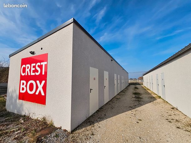 Parking/box 1 pièce 10 m²