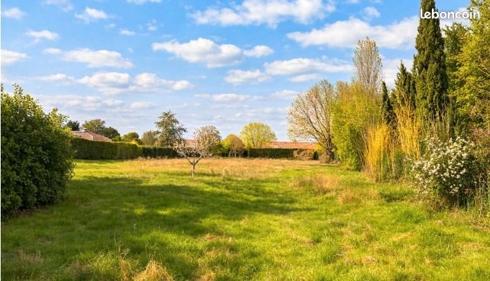 Terrain 670 m² Fontenilles · 140 000 €