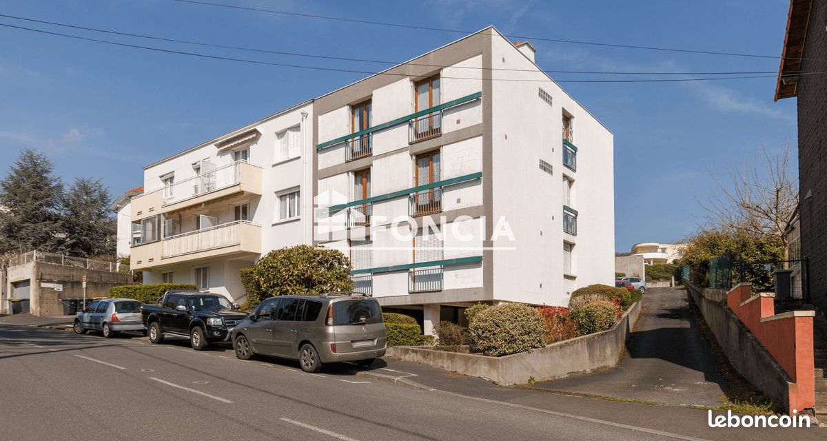 Appartement 2 pièces 81 m² · à Clermont-Ferrand · 81 m² · 129 999 €