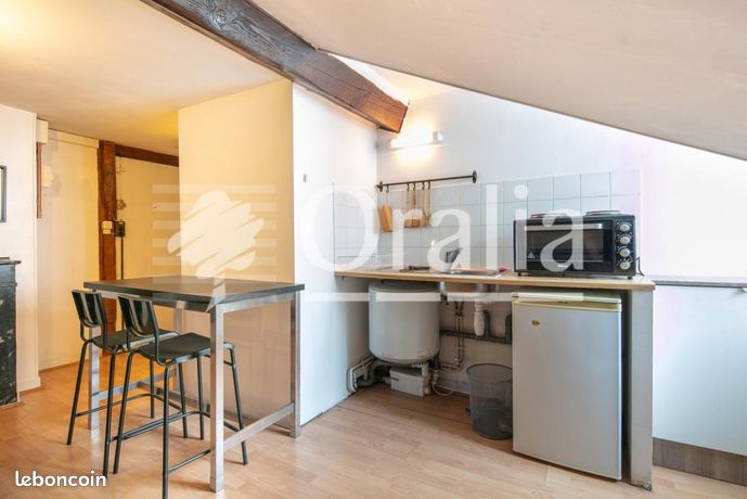 Studio 1 pièce 12 m² — 6