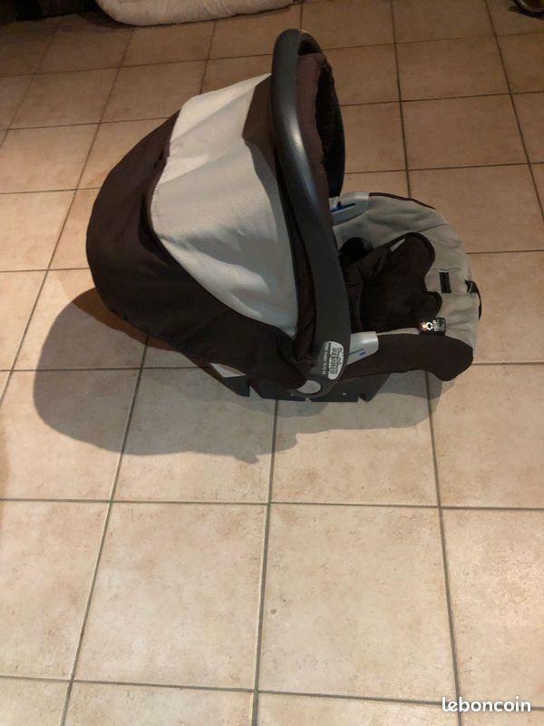 POUSSETTE "PEG PEREGO" Complète (image 6)