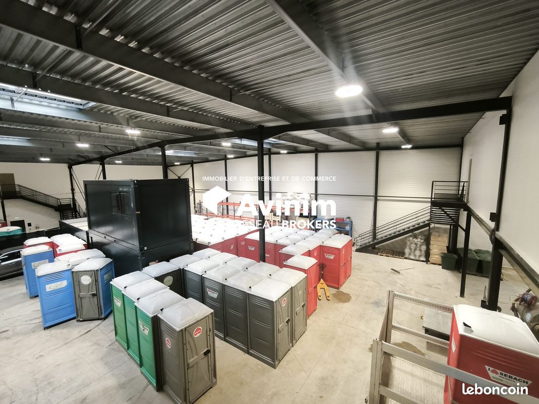 Local 2038 m² Buc (image 5)
