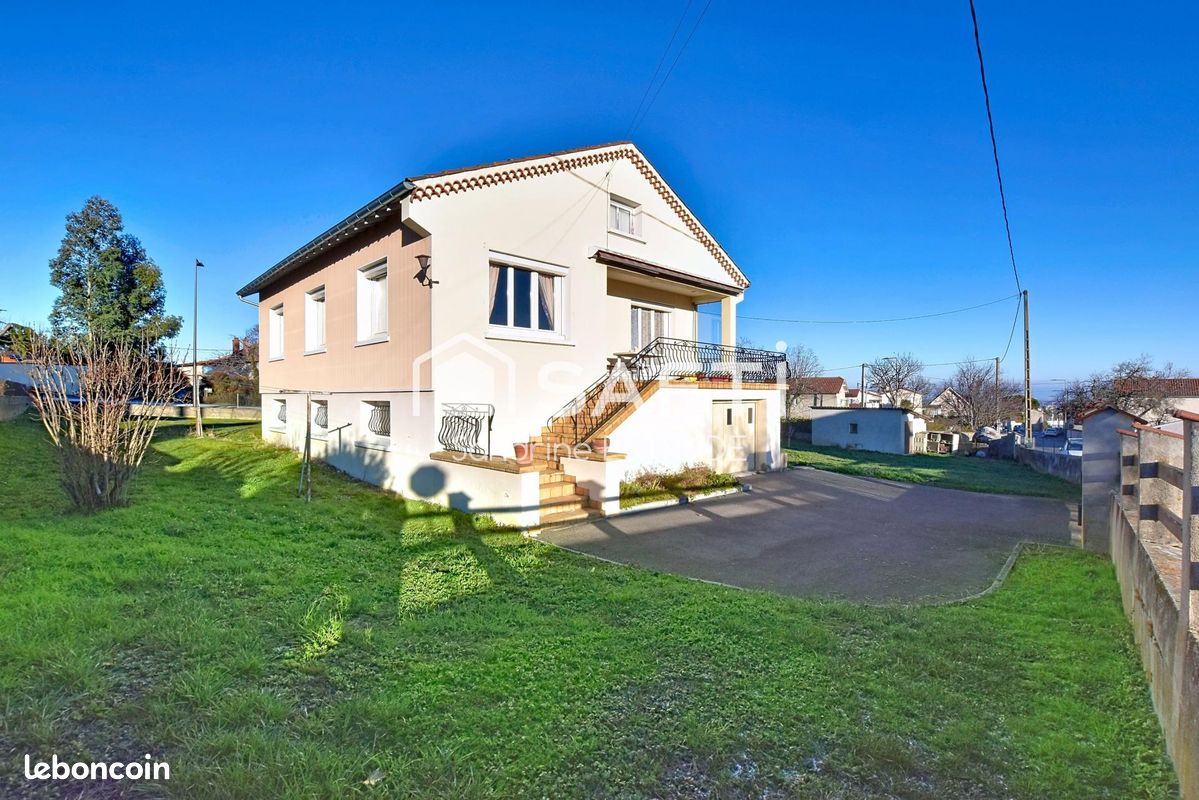 Maison 4 pièces 98 m² · à Montbrison · 98 m² · 180 000 €