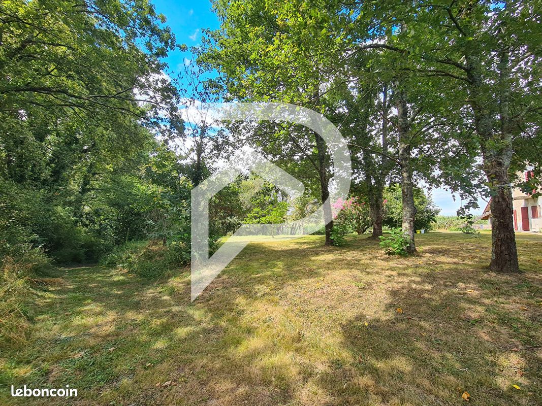 Maison 8 pièces 225 m² - Amou 40330 (image 3)