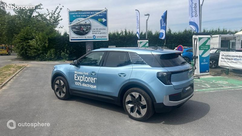 Ford Explorer 286ch Extended Range 77kWh Pack Premium RWD (image 7)