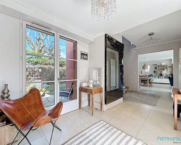 Maison 620 000 € - 178 m²