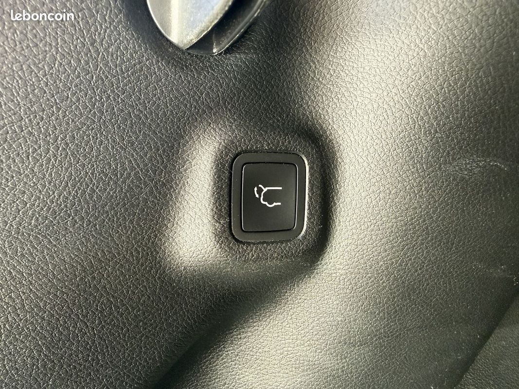 Jeep COMPASS 1.4 MULTIAIR II 170CH LIMITED 4X4 BVA9 EURO6D-T (image 22)