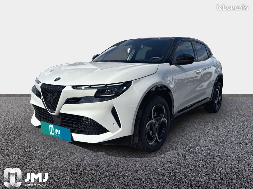 ALFA ROMEO Junior 1.2 Ibrida 145 ch e-DCT6 Q4 Premium (image 1)