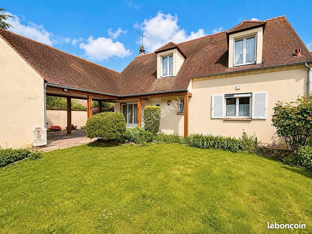 Maison 6 pièces 147 m² · à Viarmes · 147 m² · 465 000 €