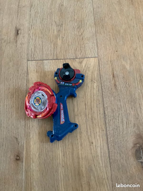 Lot toupies Beyblade (image 2)