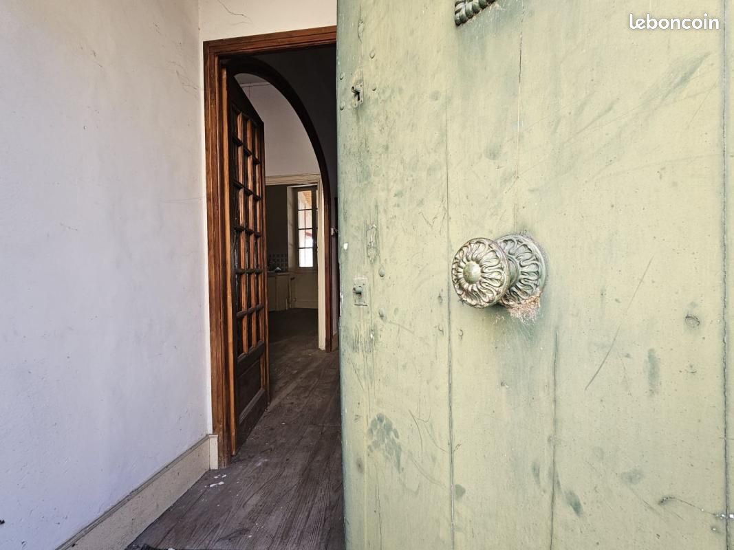 Maison 4 pièces 170 m² · à Port-Sainte-Marie · 170 m² · 39 000 €