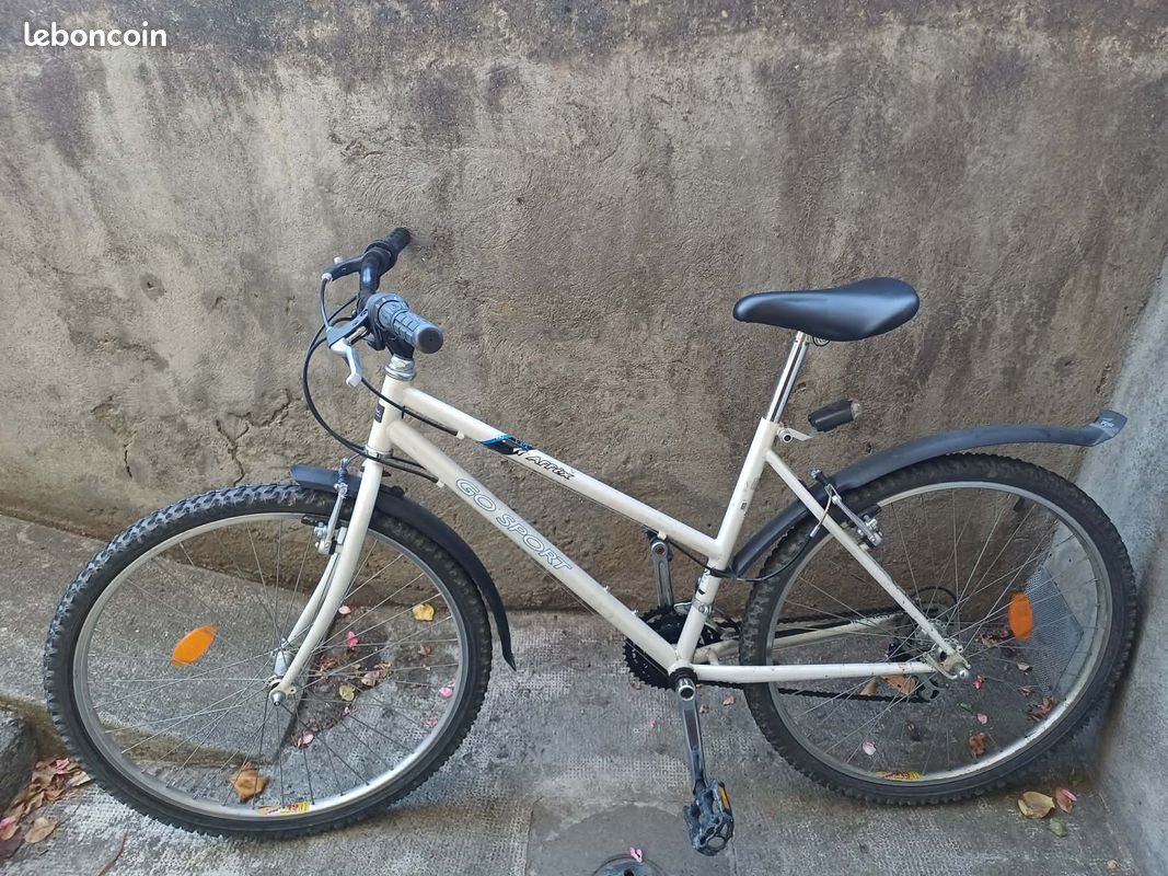 Vélo (vtc) bon état (image 1)