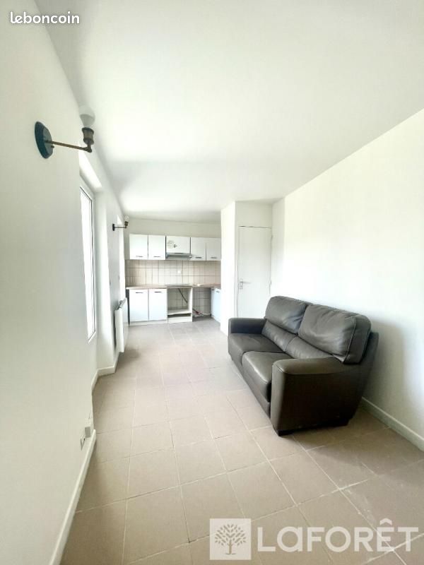 Appartement a louer livry-gargan - 2 pièce(s) - 33 m2 - Surfyn