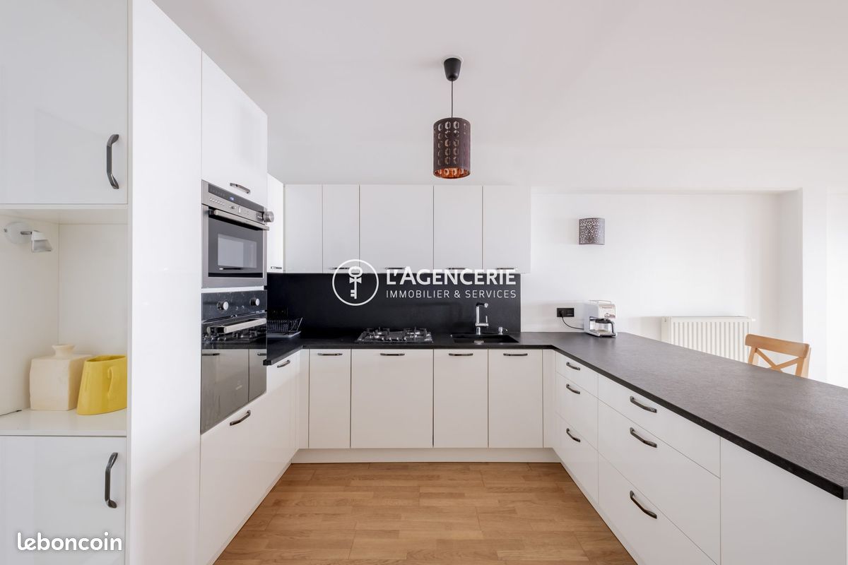 Appartement 2 pièces 83 m² - Bordeaux 33000 (image principale 2)