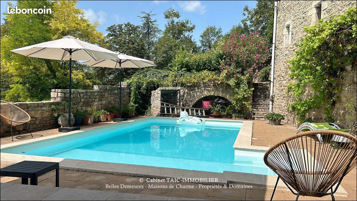 Maison 9 pièces 200 m² · à Cordes-sur-Ciel · 200 m² · 543 375 €