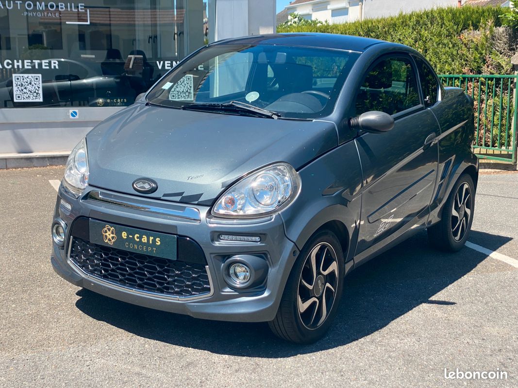 Ligier js50 rc (voiture sans permis) (image 1)