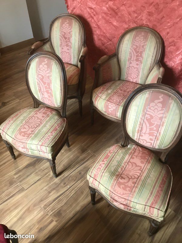 Bergères et chaises style LOUIS 16 (image 1)