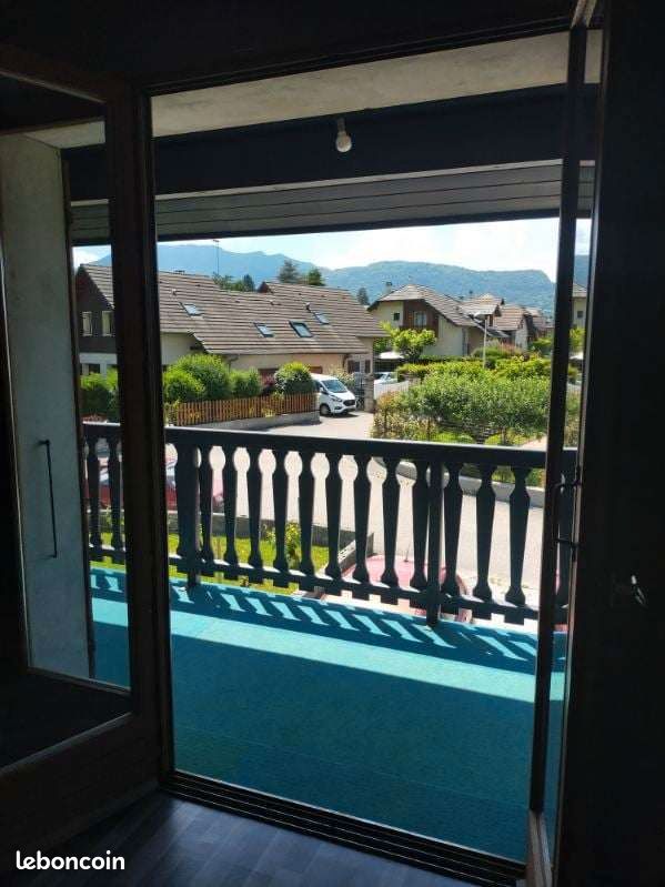 Appartement 7 pièces 140 m² · à Challes-les-Eaux · 140 m² · 440 000 €