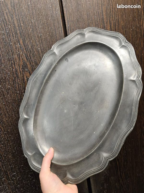 Plats d'étain 26 soldats au combat - Flat tin - Zinnflachfiguren