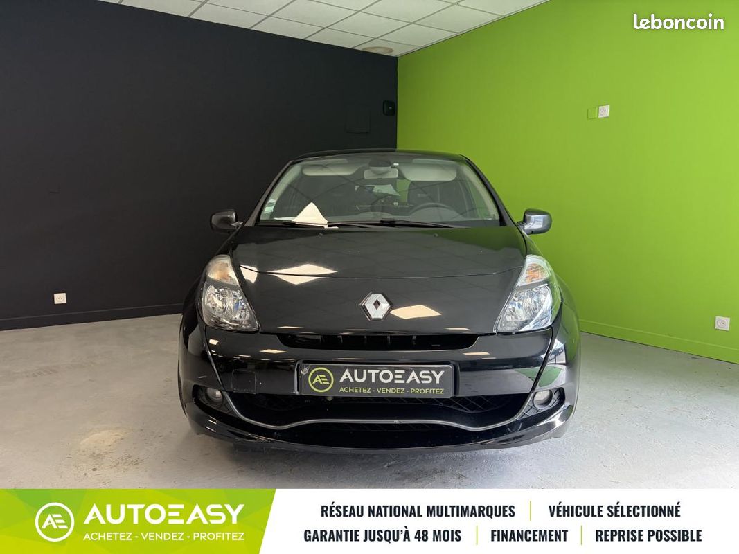 Renault Clio III RS 2.0 16V 197 CH (image 2)