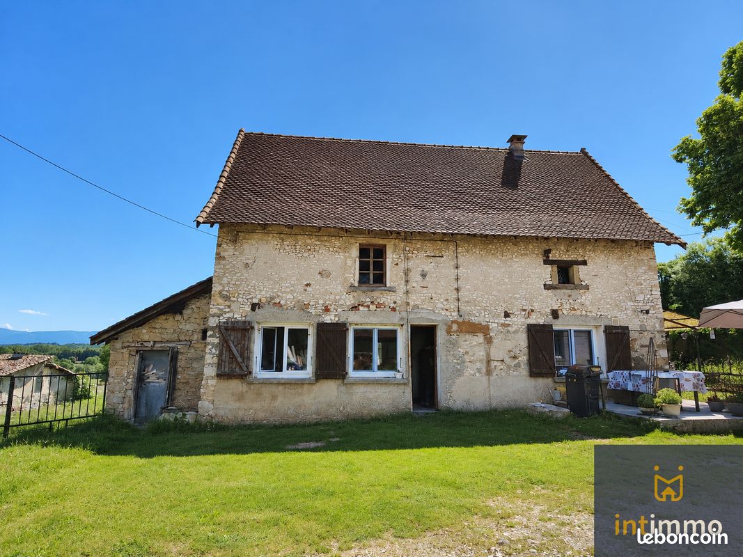 Maison 4 pièces 82 m² · à Salagnon · 82 m² · 140 000 €