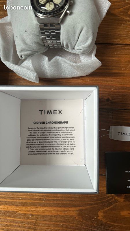 Timex q chronographe reverse panda (image 6)