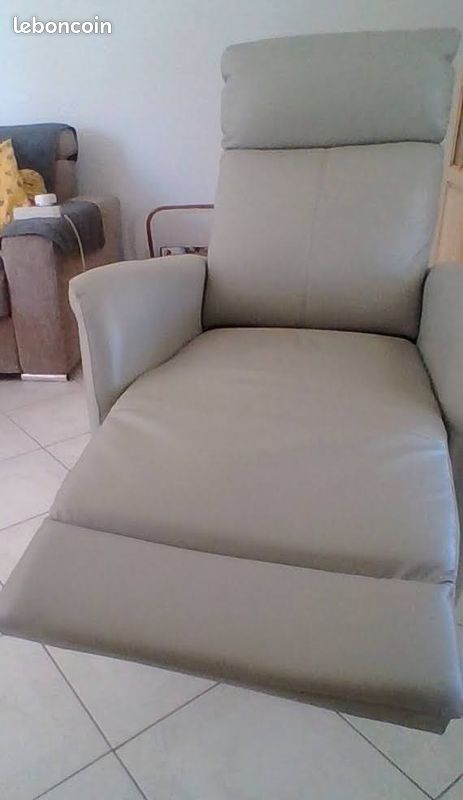 Fauteuil relax en cuir électrique (image 2)