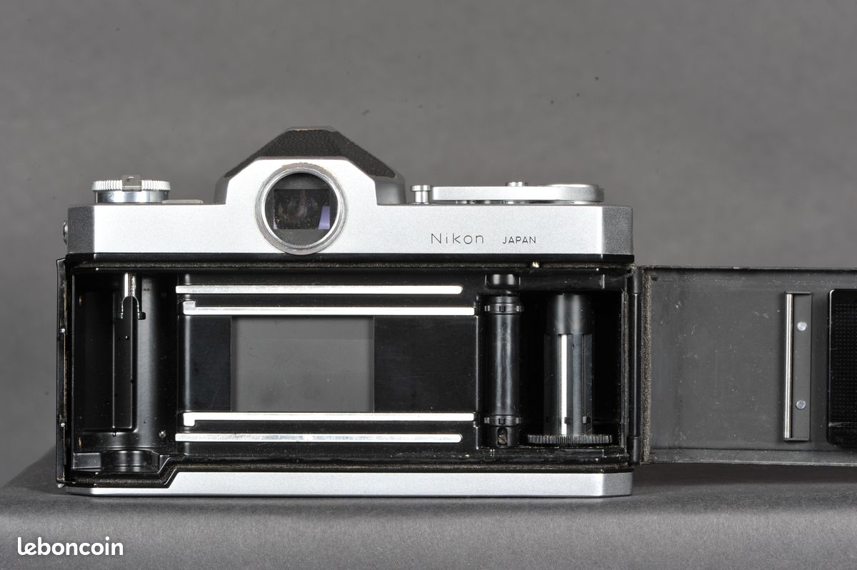 Appareil photo Nikkormat ojectif 85 mm f2 (image 5)