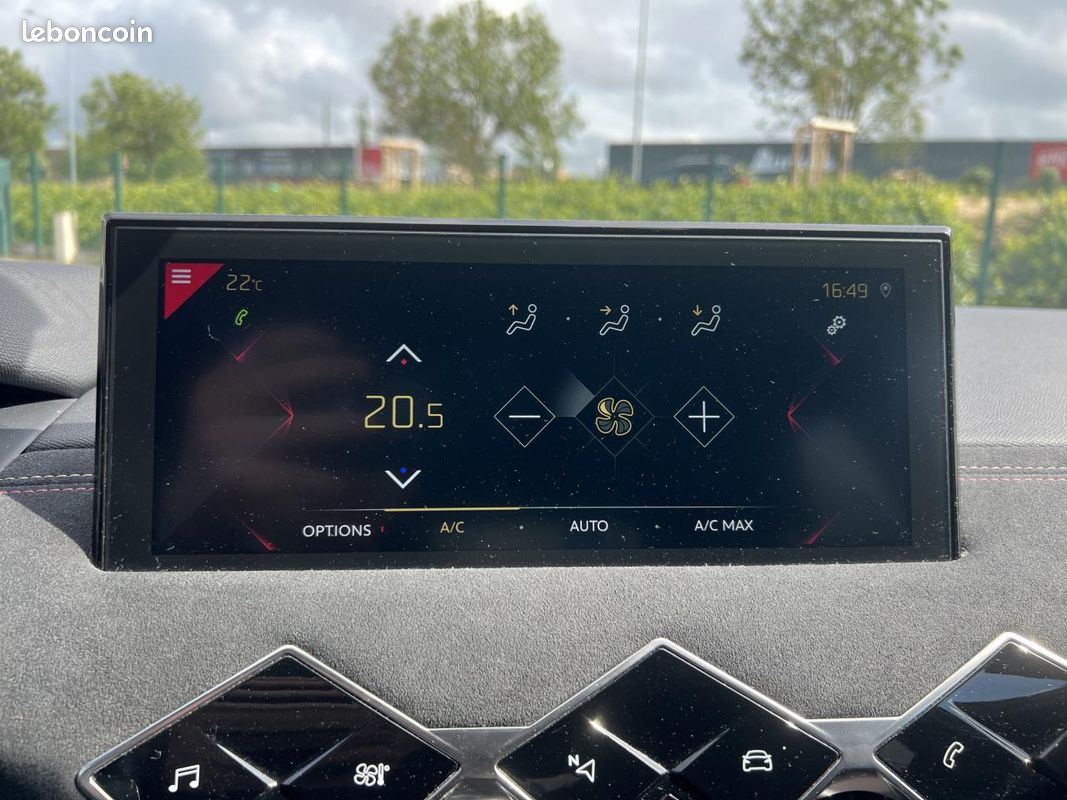 DS DS 3 CROSSBACK Performance Line EAT8 1.2 PureTech 130 - Distribution neuve (image 22)
