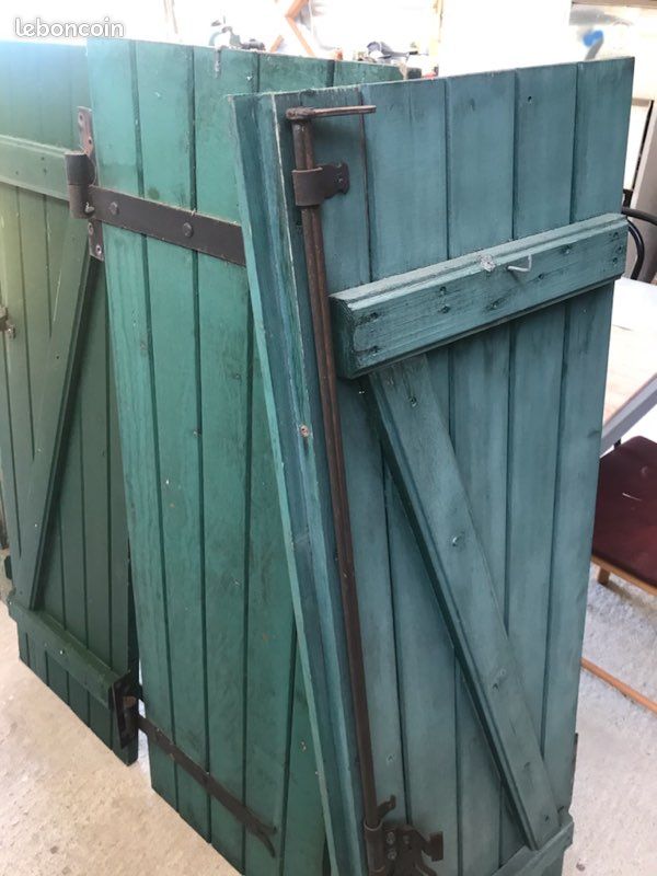 Volets en bois (image 2)