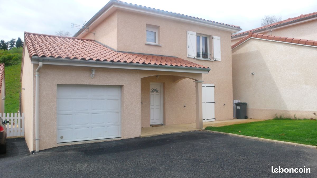 Maison 6 pièces 120 m² · à Saint-Chamond · 120 m² · 1 190 €