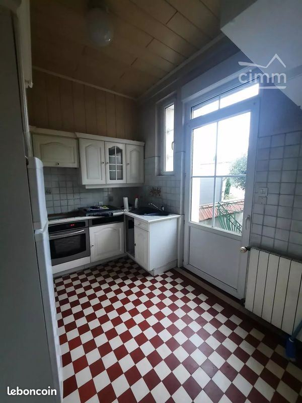 Maison a louer agen - 8 pièce(s) - 155 m2 - Surfyn