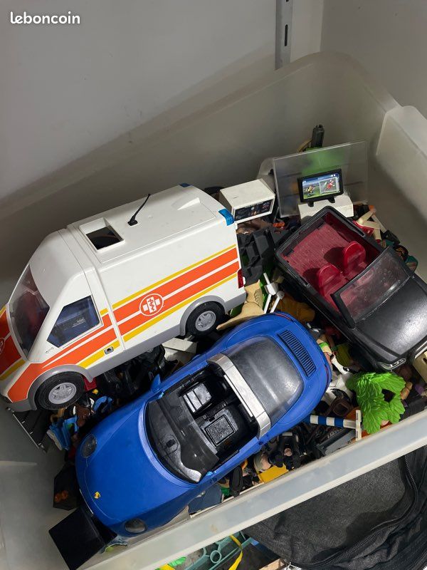 Lot de Playmobil (image 1)