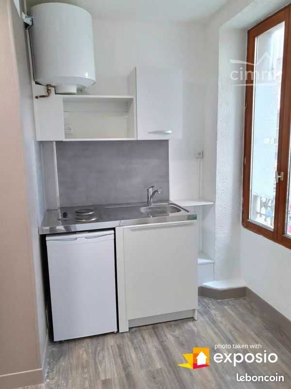 Appartement 1 pièce 17 m² · à Corbeil-Essonnes · 17 m² · 544 €