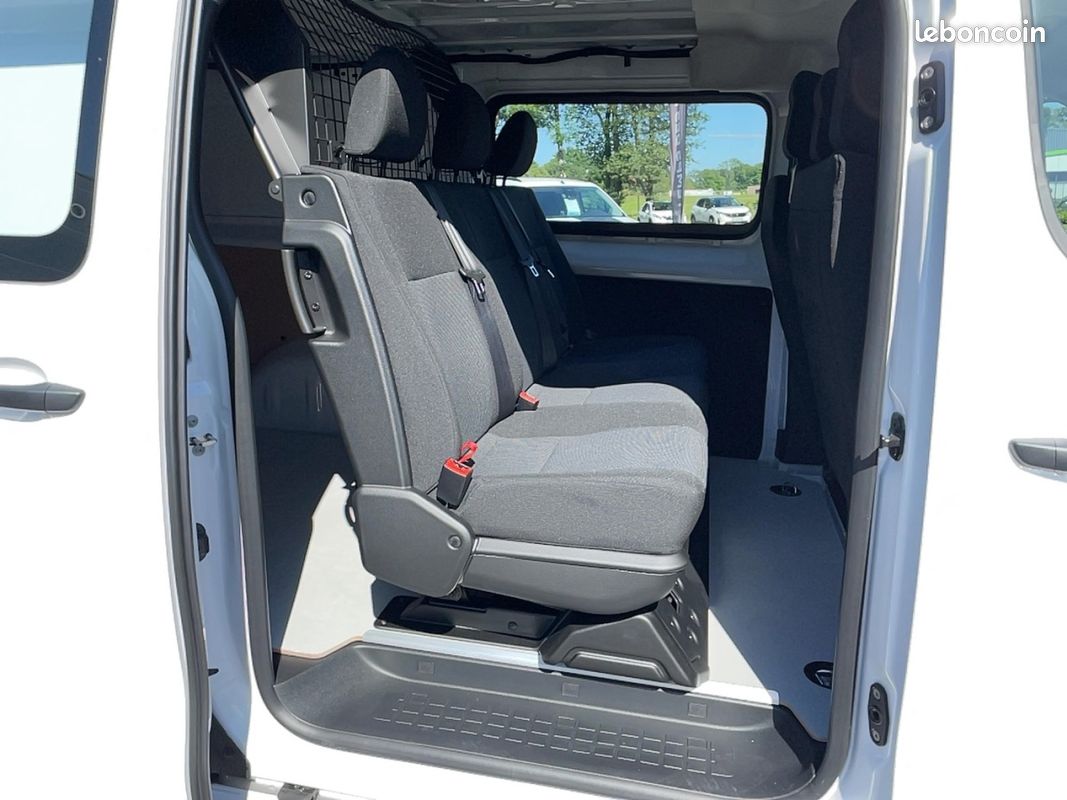 Peugeot Expert (3) XL Diesel 150 ch Manuelle CA repliable (image 12)