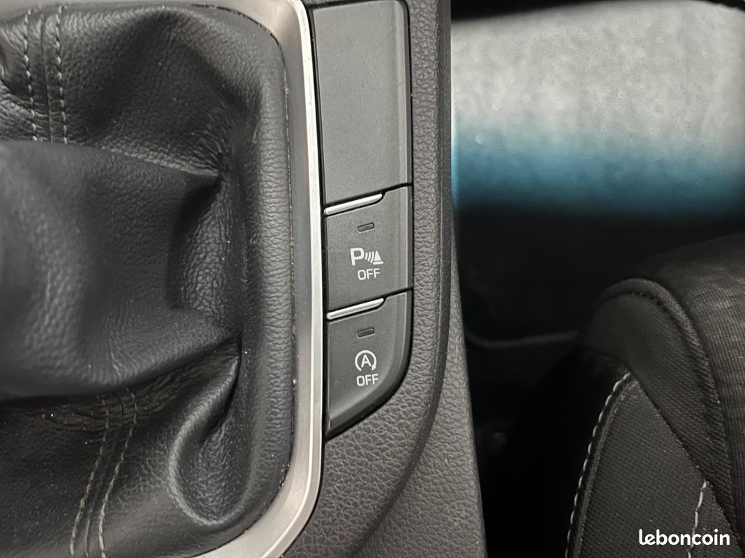HYUNDAI i30 1.0 T-GDi 120 BVM6 Edition #1 CAMERA DE RECUL - KEYLESS - ENTRETIEN HYUNDAI (image 26)