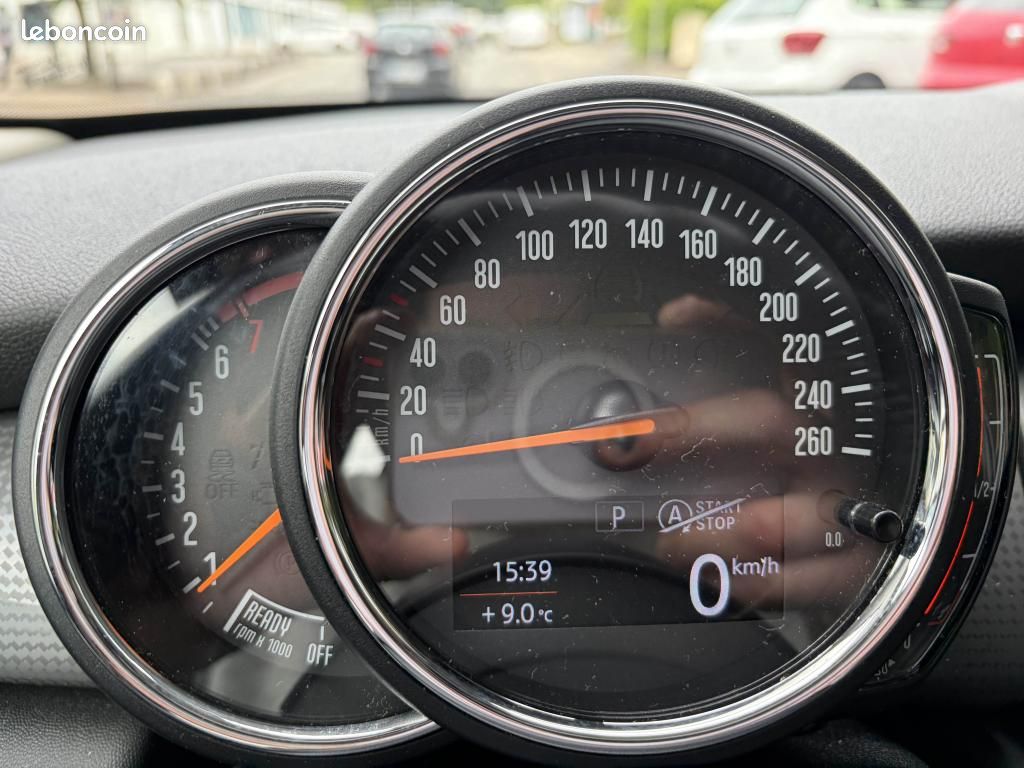 MINI MINI 1.5i 136CH BVA 5P F55 LCI Cooper Business Design PHASE 2 / Caméra / CarPlay (image 26)