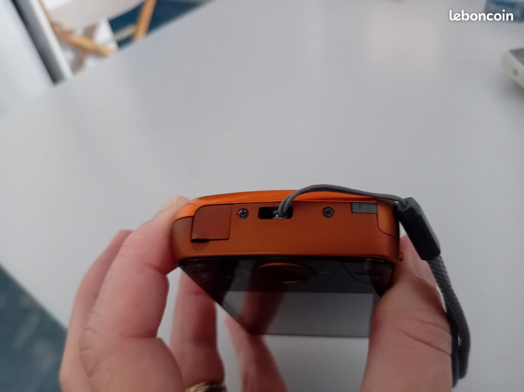 Olympus VH-210 Orange Pop Carte sd 16G (image 6)