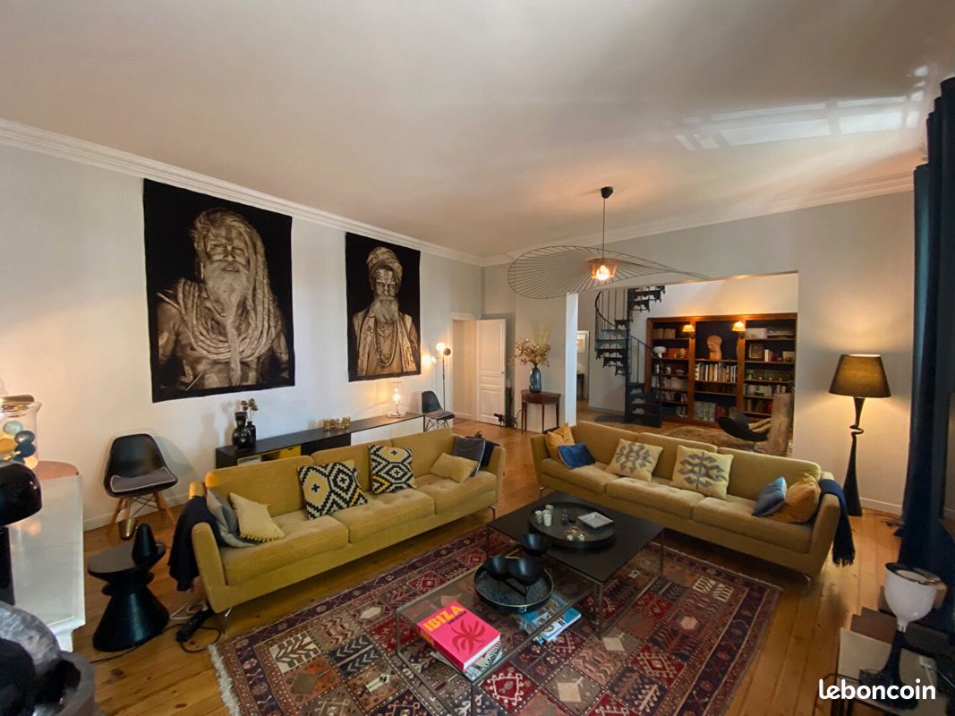 Appartement 8 pièces 272 m² · à Carcassonne · 272 m² · 499 000 €