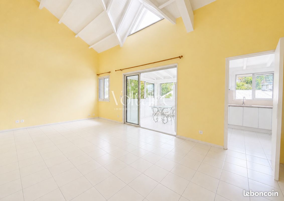 Maison 4 pièces 101 m² · à Les Abymes · 101,4 m² · 255 000 €