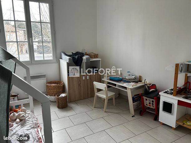 https://img.leboncoin.fr/api/v1/lbcpb1/images/c0/ee/fb/c0eefb1890741560696987ec45b7e8bdd46b8dbf.jpg?rule=ad-image