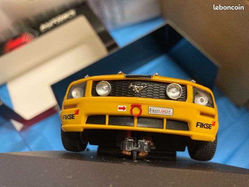Ford mustang fr500c 2005 gt autoart 1/24 slot car racing (image 2)