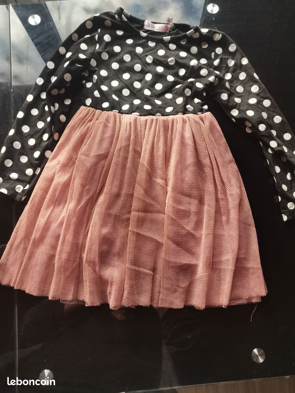 Vêtement filles 6 ans (image 1)
