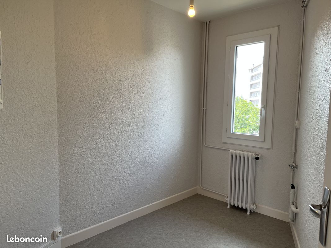 Appartement a louer pau - 5 pièce(s) - 100 m2 - Surfyn