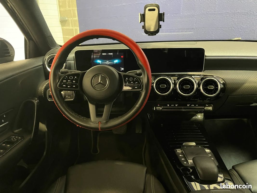 MERCEDES Classe A 180D W177 116ch Business Line - 2020 - Suivi complet - Boîte auto - LED (image 21)