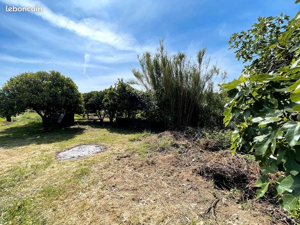 Terrain 1348 m² BASTIA